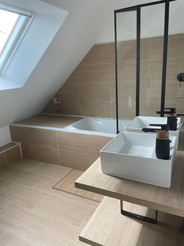 Ferienwohnung Chez Valentin Surzur Exterior foto